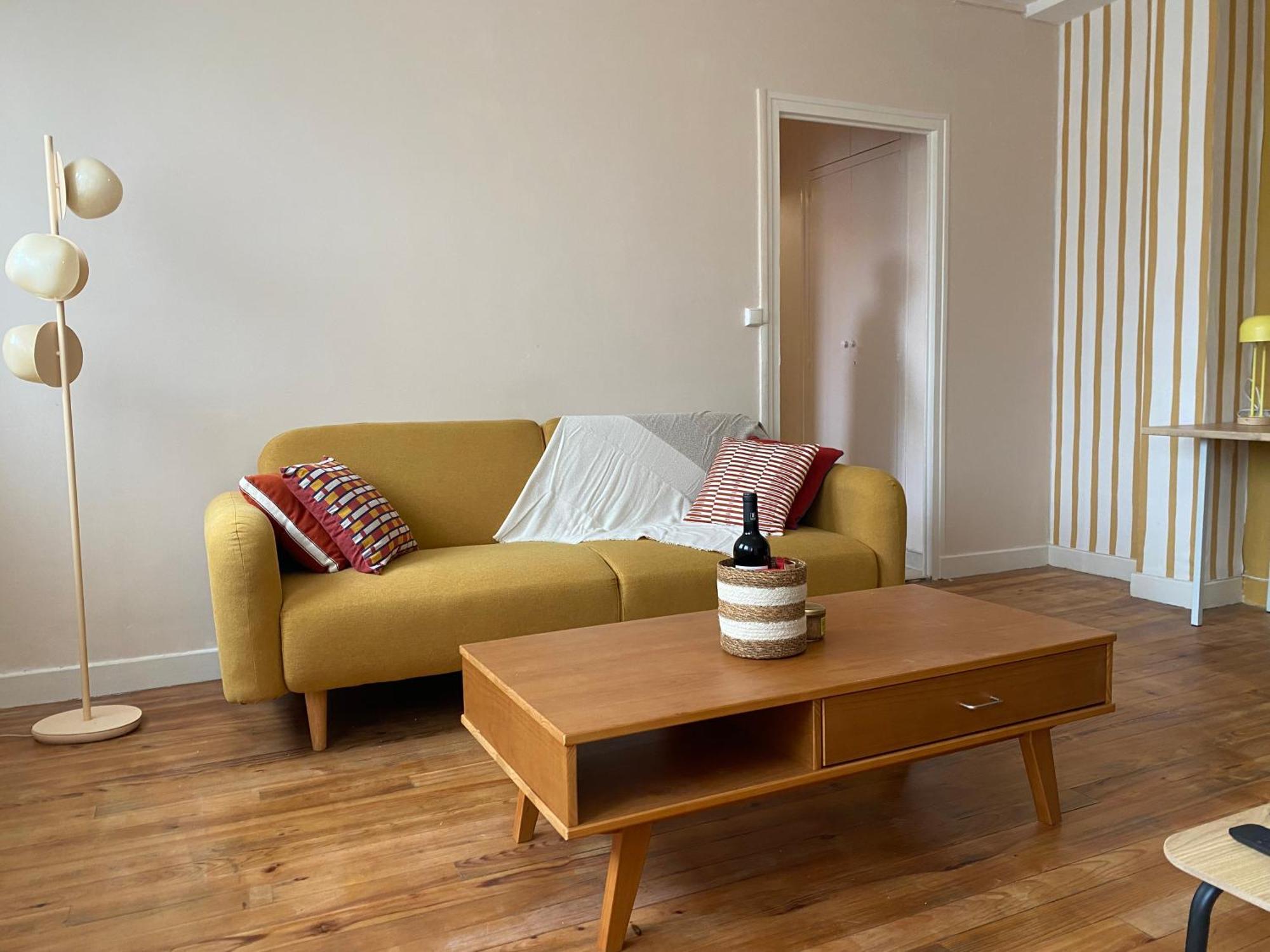 Appt O En Couleurs Apartment Ош Екстериор снимка